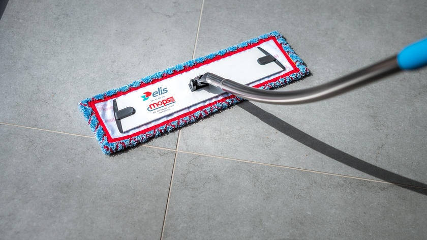 Elis mops grīdu mazgāšanai