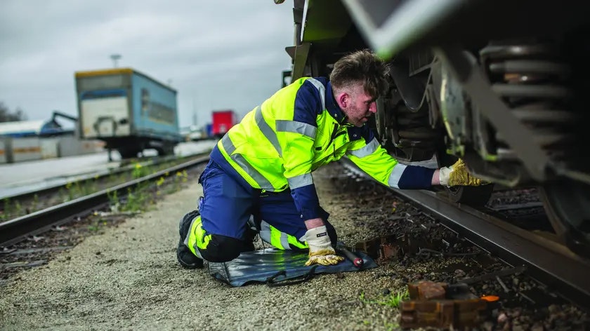 darba apģērba serviss