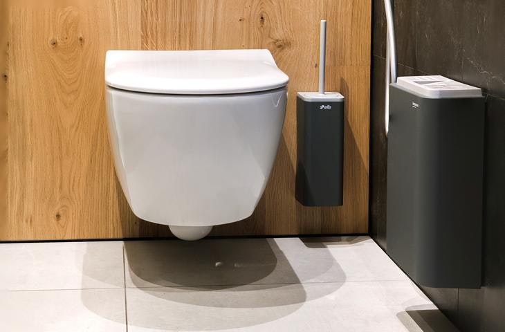 WC birste