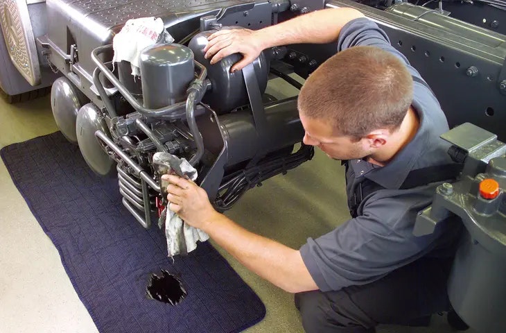 eļļas-absorbējošs-paklājs