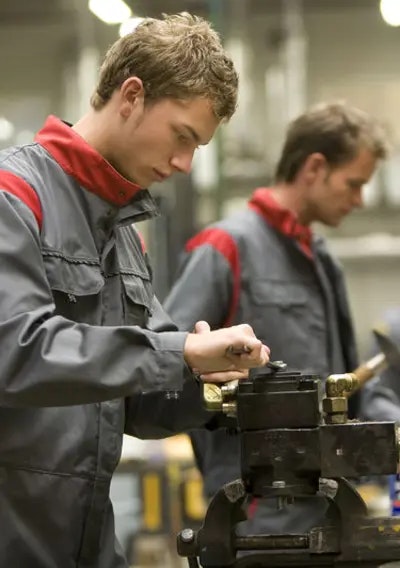 Darba apģērbi Elis kolekcijas